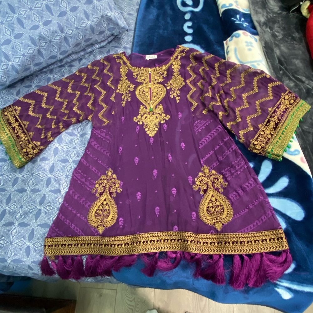 Maria B M.Luxe Embroided Suit size Small